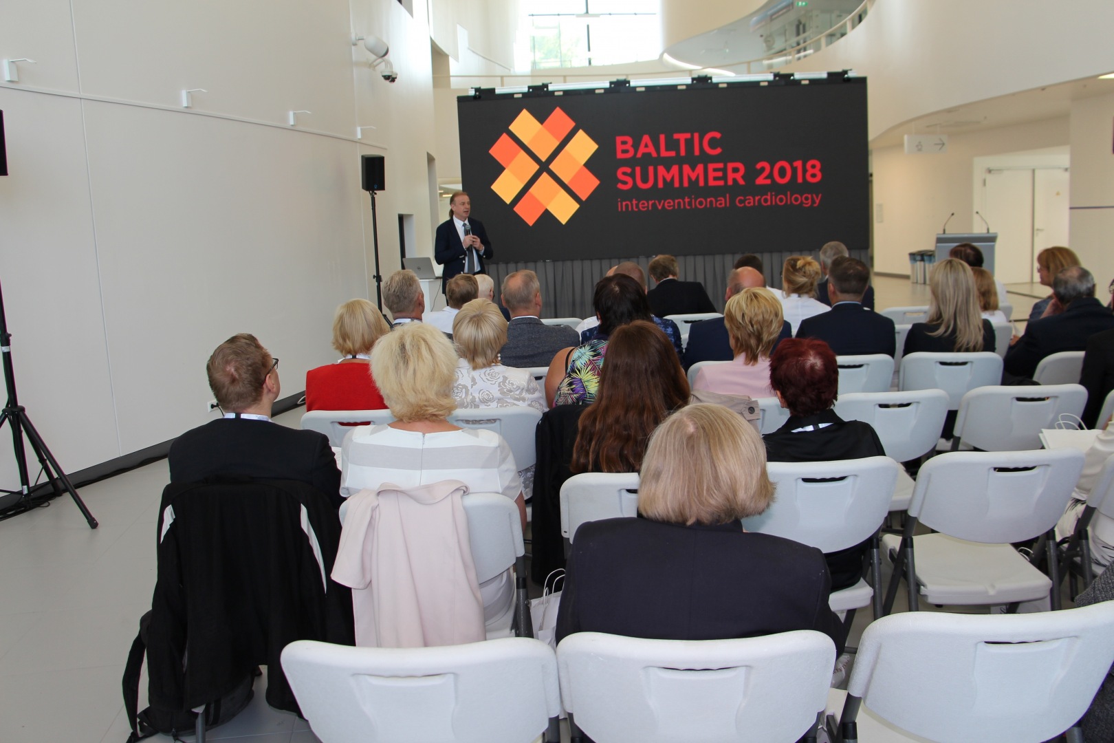 Stradiņos Līgo svētku noskaņās atklāts Baltic Summer kongress