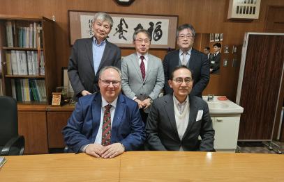 Slimnīcas pārstāvis dodas nozīmīgā vizītē uz Japānu