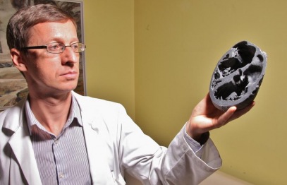 Izmantojot 3D izveidotu pacienta autentisku sirds modeli, Stradiņa slimnīcā veikta sarežģīta sirds ķirurģiska operācija