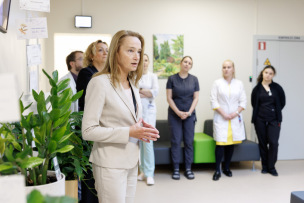 Stradiņa slimnīca atklāta jauna staru terapijas simulācijas sistēma 