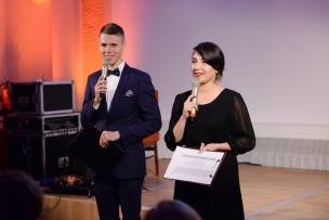 Par pasākuma jauko noskaņu rūpējās vadītāji Krišjānis Berķis un Elīna Geida.